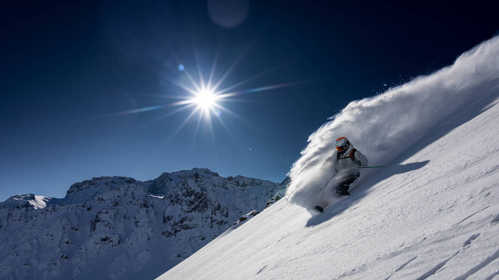 Heliskiing Chile